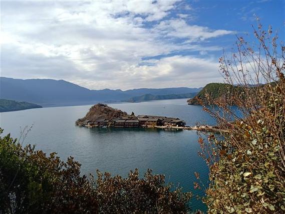 四川藏羌地區(qū)旅游景點(diǎn)攻略