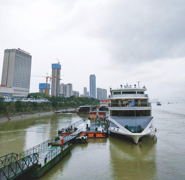 宜昌交運長江游輪公司