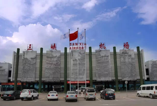 宜昌三峽機場旅游熱線