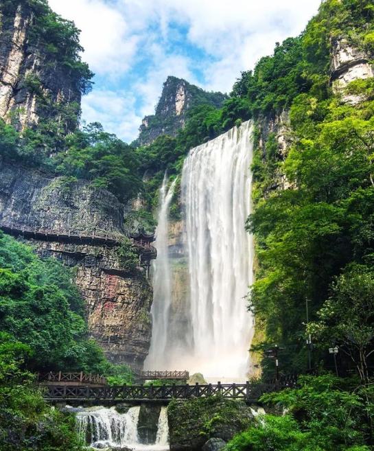 宜昌三峽大瀑布旅游直通車